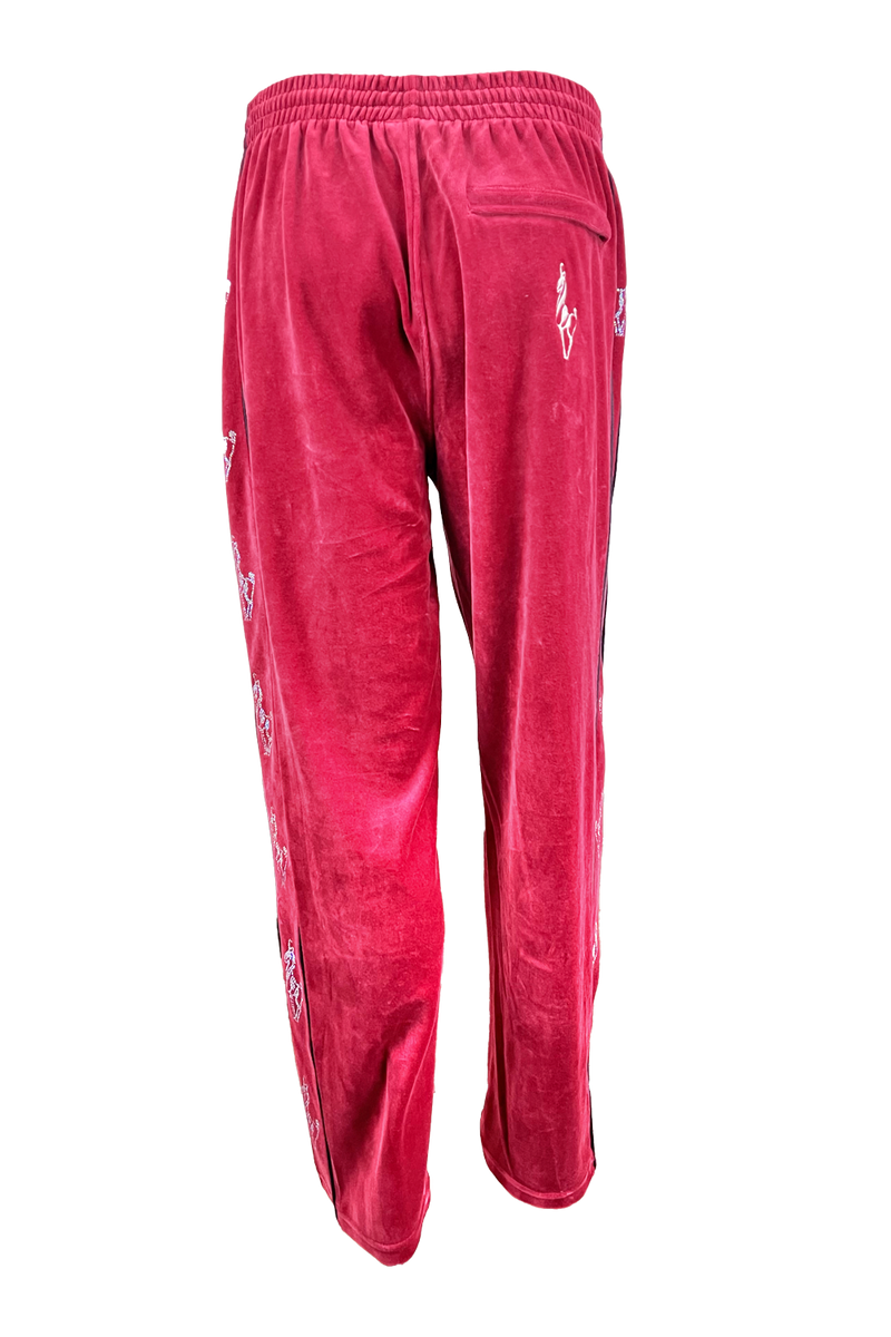 apres ski, Le Chamois, velour, tracksuit, sweatsuit, Palisades Tahoe, rhinestones, embroidery, custom, burgundy, skiing